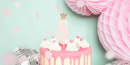 Rojstnodnevna sveča številka 8 s krono, svetlo roza