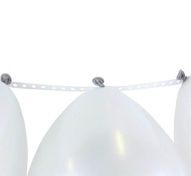 Trak za balone z luknjami za izdelavo lokov in girland, 5 m